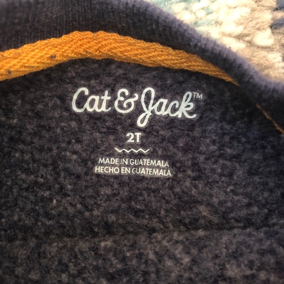 ❤️ 4/$20 Cat & Jack Navy Blue Love Sweatshirt - Picture 2 of 3